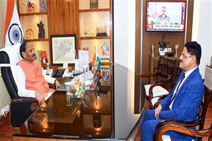 Shri Arun Kumar Sarangi, Hon'ble Chairman, OPSC called on Hon'ble Governor of Odisha dt. 04-11-2024