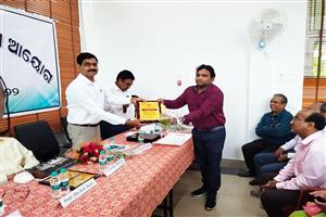 On the occasion of 74th Foundation Day, Sh Amit Kumar Mohanty, ASO being felicitated.